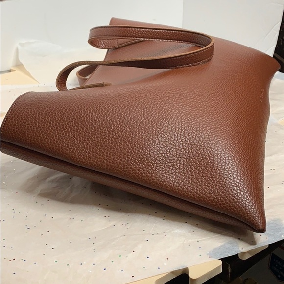 Vince Camuto vegan Leather Minimalist Tote… - Picture 4 of 8